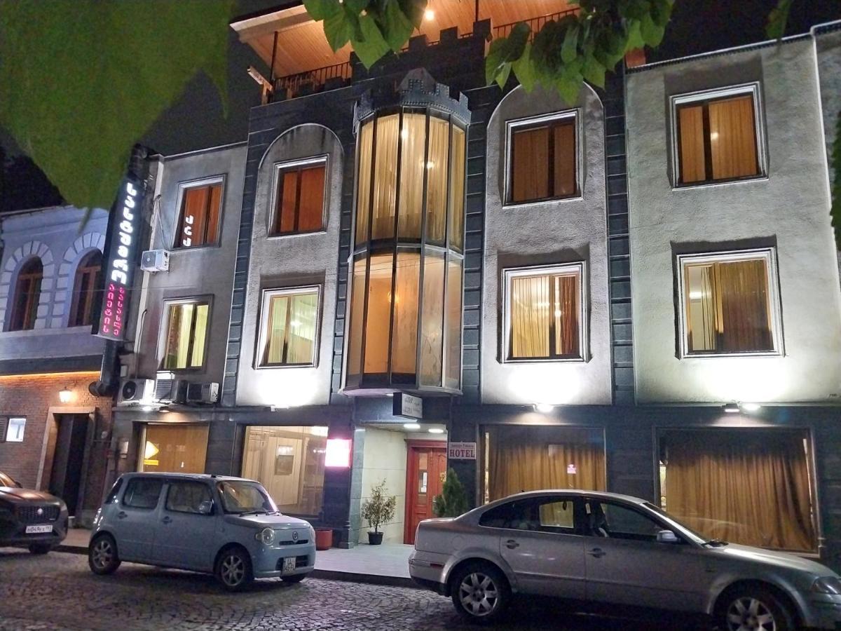 Aeetes Palace Кутаиси Екстериор снимка