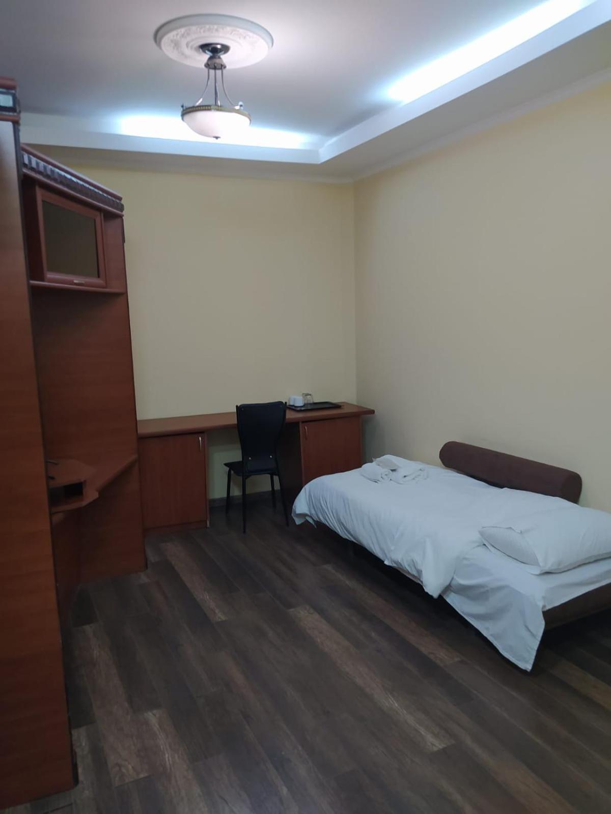 Aeetes Palace Кутаиси Екстериор снимка