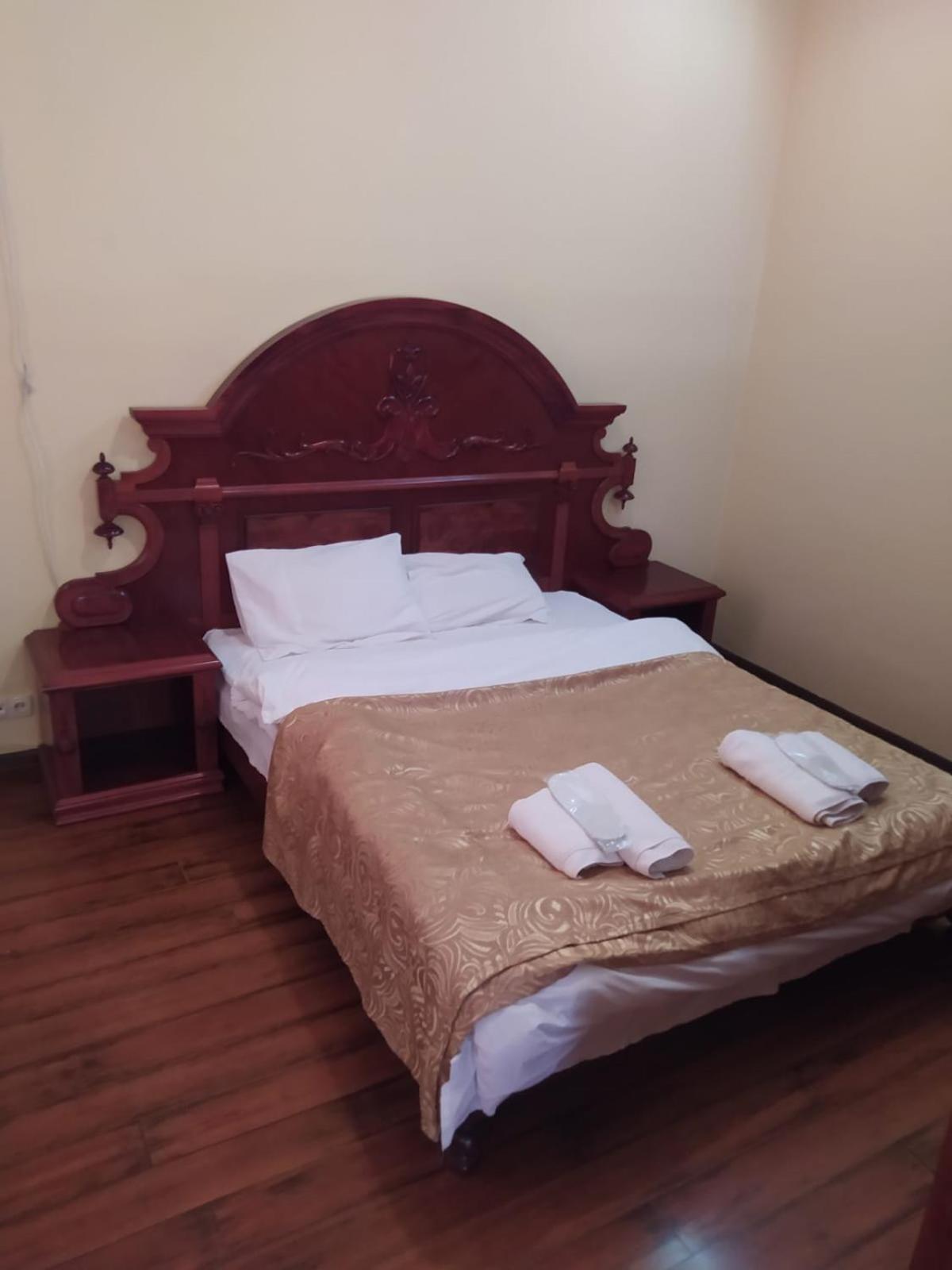 Aeetes Palace Кутаиси Екстериор снимка